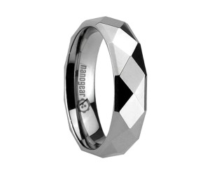 Tungsten carbide ring with diamond shaped faces "FIDANCIT"