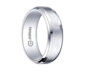 White tungsten carbide ring with brushed middle "REMASO"